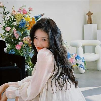 早餐时女歌迷快闪
